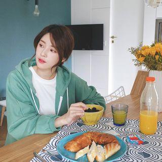 Pocket-side Boxy-fit Hoodie