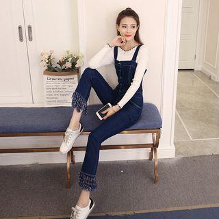 Set: Knit Pullover + Cropped Jumper Jeans