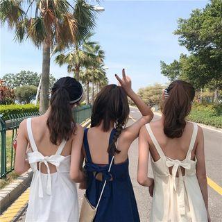 Loose-fit Bow-accent Sleeveless Dress