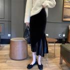 Ruffle Hem Velvet Midi Pencil Skirt Skirt - Black - One Size
