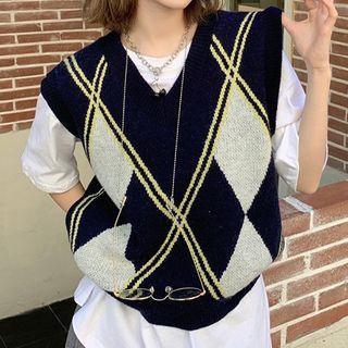 Short-sleeve T-shirt / Argyle Knit Vest