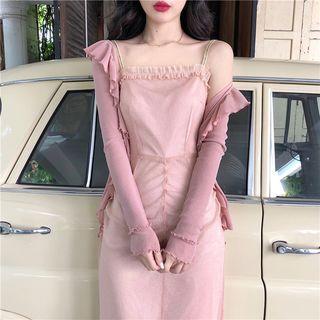 Ruffle Light Cardigan / Slim-fit Sleeveless Dress