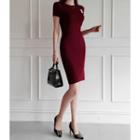 Round-neck Sheath Knit Dress