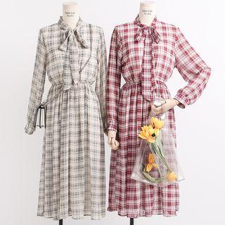 Tie-neckline Chiffon Plaid Chiffon Dress