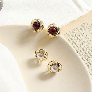 Retro Bead / Faux Pearl Earring