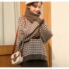 Patterned Sweater / Ribbed Scarf