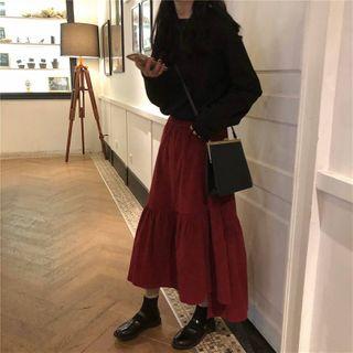 Long-sleeve T-shirt / Asymmetric Midi A-line Skirt / Set