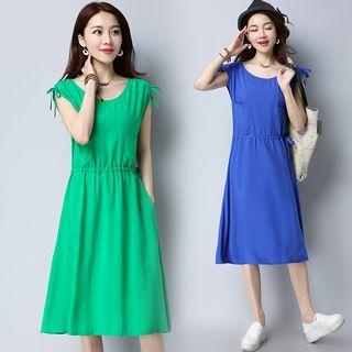Sleeveless Pocketed Midi Dress