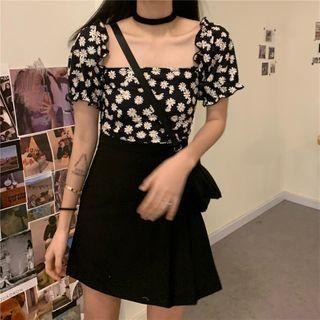 Cold-shoulder Floral Print Top Black - One Size