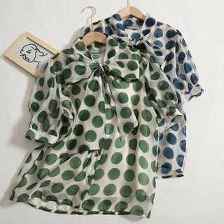Set: Short-sleeve Tie-neck Dotted Blouse + Camisole Top