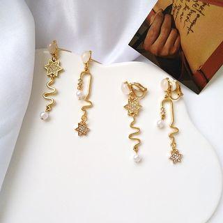 Non-matching Star Dangle Earring / Clip-on Earring