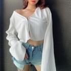 Long-sleeve V-neck Zip-front Crop Top