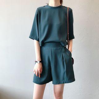 Set: Plain Elbow-sleeve Blouse + Shorts
