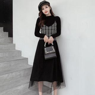 Set: Spaghetti Strap Top + Knit Midi Dress