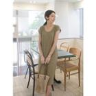 Short-sleeve Round-neck Pleated T-shirt Dress