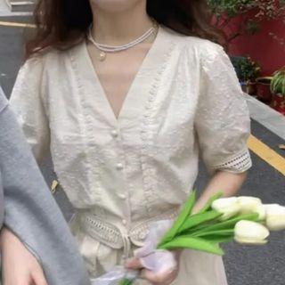 Set: Short-sleeve V-neck Shirt + Shorts