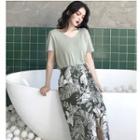 V-neck Short-sleeve T-shirt / Leaf Print Midi A-line Skirt