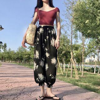 Set: V-neck Short-sleeve Top + Print Pants