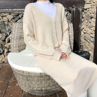 Double-breasted Cardigan / Knit Pencil Skirt