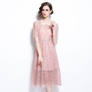 Short-sleeve Leopard Lace Midi Dress