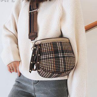 Wide Strap Houndstooth Crossbody Bag