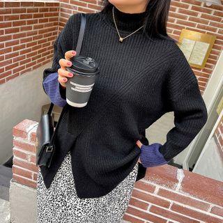 Mock-neck Two-tone Slit Sweater