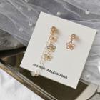 Non-matching Faux Crystal Alloy Flower Dangle Earring