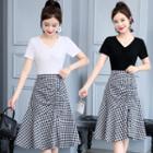 Set: Short-sleeve Twisted T-shirt + Gingham Shirred A-line Skirt