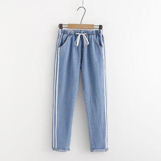 Striped Trim Straight Fit Jeans
