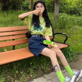 Elbow-sleeve Print T-shirt / High Waist Denim Shorts / Set