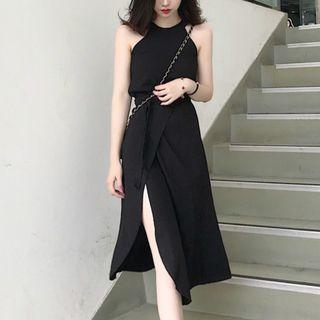 Set: Plain Halter Top + Slit-side Tie-waist Midi Skirt