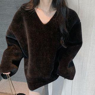 Long-sleeve V-neck Fluffy Top