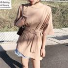 Short-sleeve T-shirt With Belt