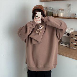 Long-sleeve Plain Sweatshirt / Bear Scarf