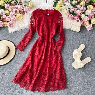 Slim-cut Long-sleeve Lace Maxi Dress