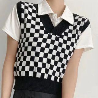 Sleeveless V-neck Plaid Knit Tank Top