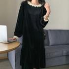 Long-sleeve Plain Panel Ruffle Trim Loose Fit Velvet Dress Black - One Size