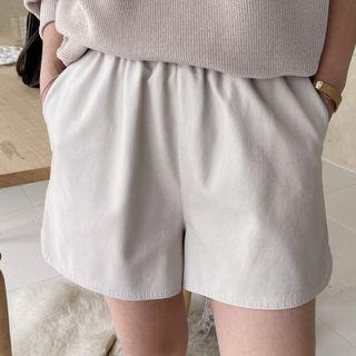 Pocket-side Faux-leather Shorts