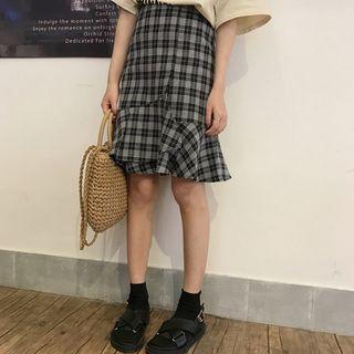 Ruffle Hem Plaid A-line Skirt