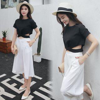 Set: Cutout Top + Wide-leg Pants