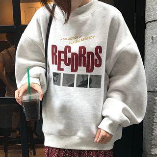 Mock Neck Lettering Sweatshirt / Crinkled Dotted Midi Skirt