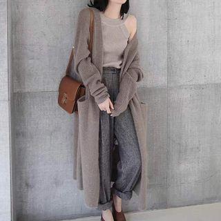 Pocketed Knitted Coat