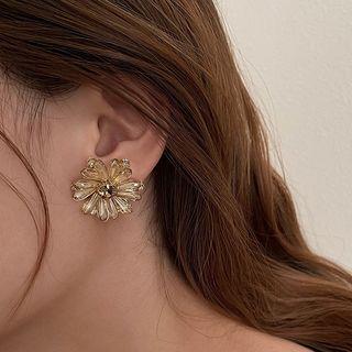 Beaded Floral Ear Stud