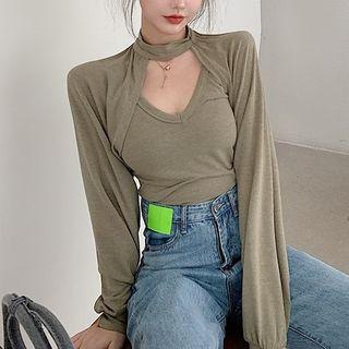 Set: Plain Camisole Top + Cropped Long-sleeve Top