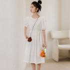 Short-sleeve Midi Shift Dress / Floral Embroidered Knit Camisole Top