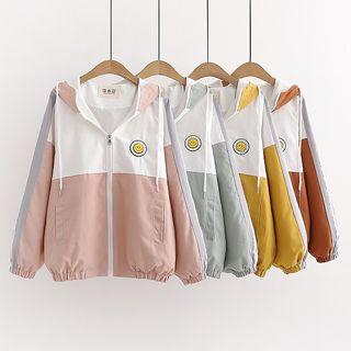 Color Panel Hooded Zip Jacket / Long-sleeve Tie-waist Shirt