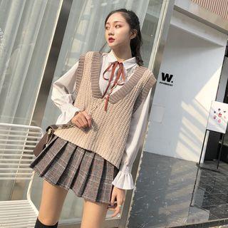 Knit Vest / Plain Shirt / Pleated Skirt