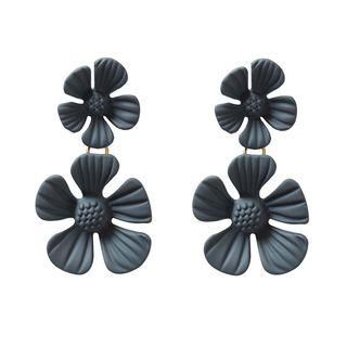 Metal Flower Dangle Earring