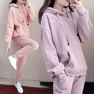 Embroidered Pullover / Sweatpants / Set