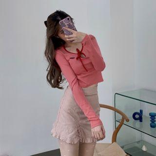 Long-sleeve Bow Detail T-shirt / Plaid Ruffle Hem Mini Pencil Skirt